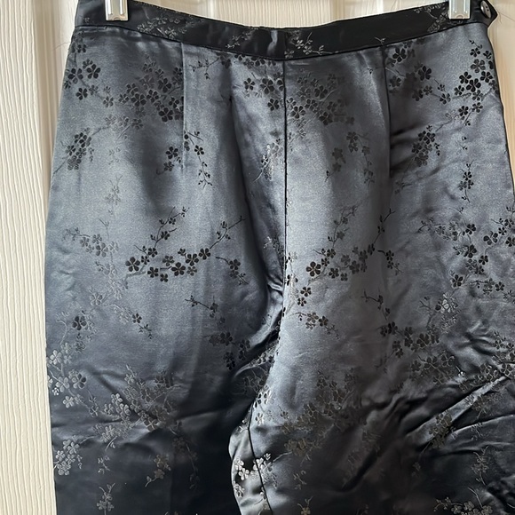Vintage EXPRESS Asian inspired embroidered pants - Picture 2 of 8